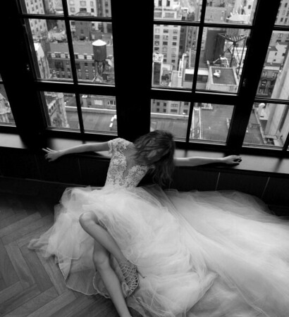 bride, skyscraper and fashion