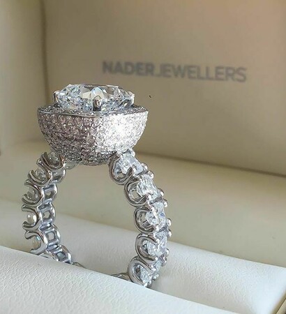 beauty, sparkle and gold