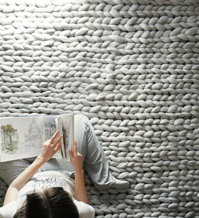 chunky blanket, giant Knit and wool throw