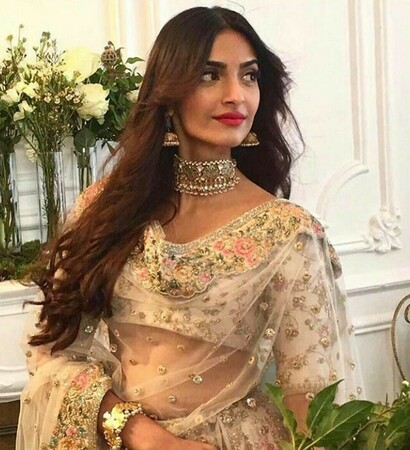 indian, sonam kapoor and lehenga