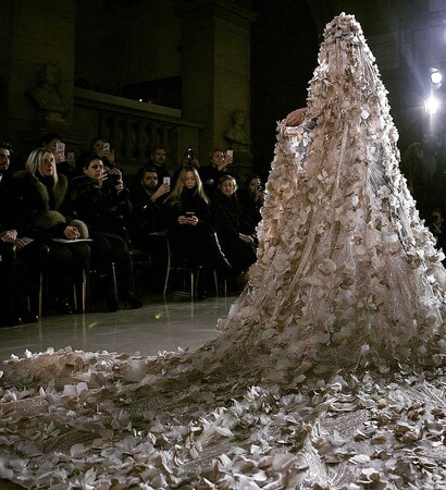 haute couture, bridal and mode