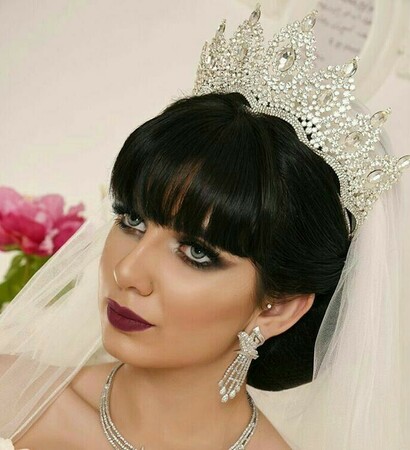 style, makeup and jewelry