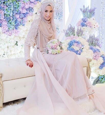 pretty, islam wedding and syari gown wedding