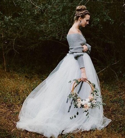 nature, flower crown and woods