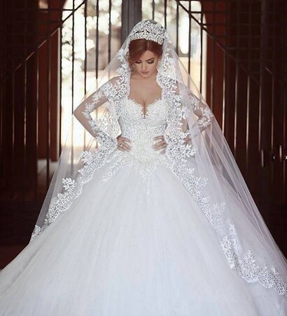 fashion, dress and dresses
