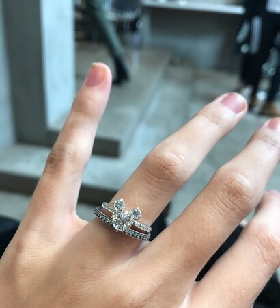 goals, hand and rings
