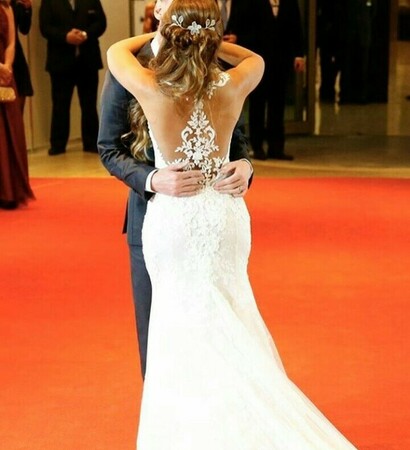 kiss, fashion and red carpet