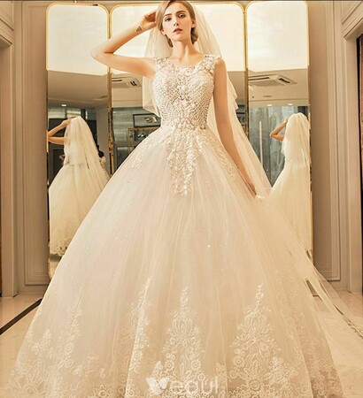 ivory, ball gown and veaul