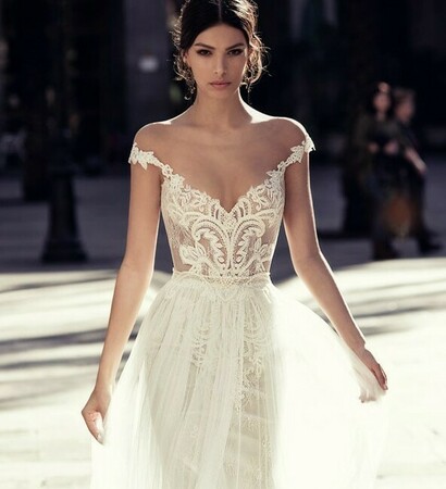 gali karten, bridal dress and embroidery