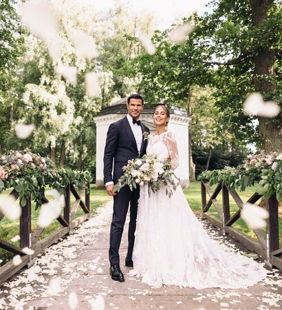 pretty, wedding dress and fashion