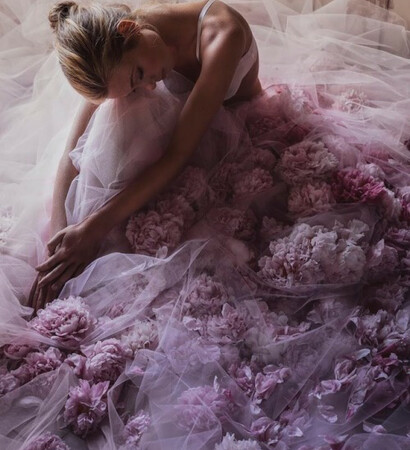 original, flowers and glamour