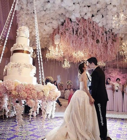 wedding cake, couple and luxury