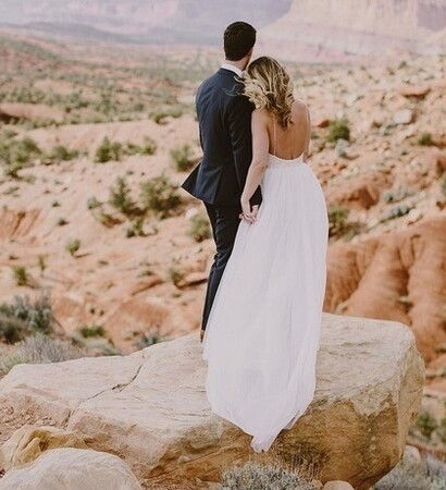 kiss, feelings and dress