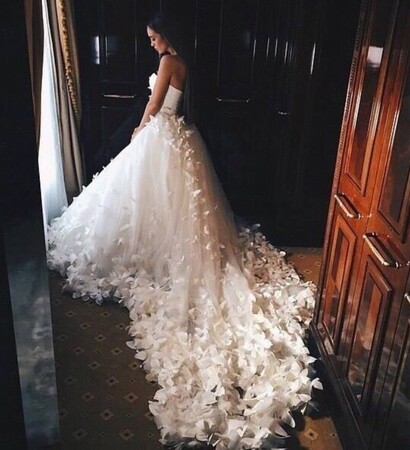 Dream, pure and outfit