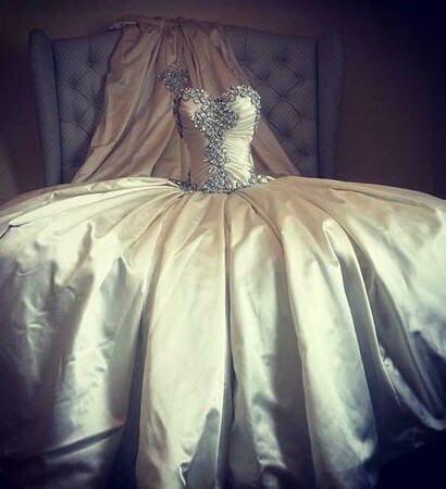 dress, i and want
