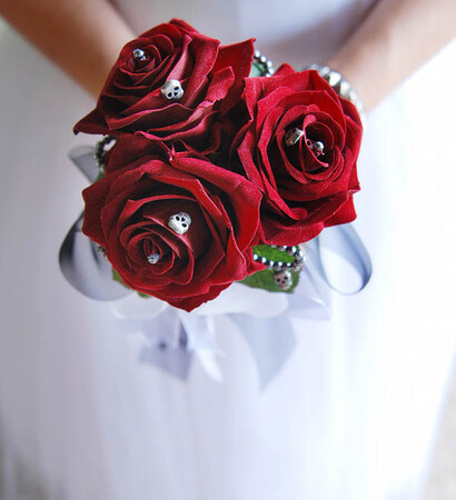 bride, roses and punk rock