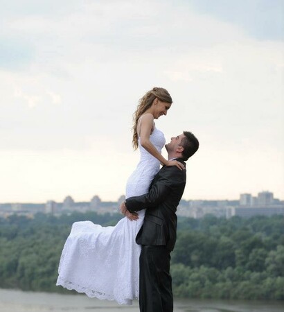 bride, groom and Belgrade