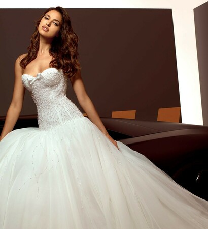 love, white and weddin dress