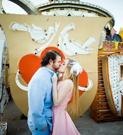 kiss, cute and neon museum