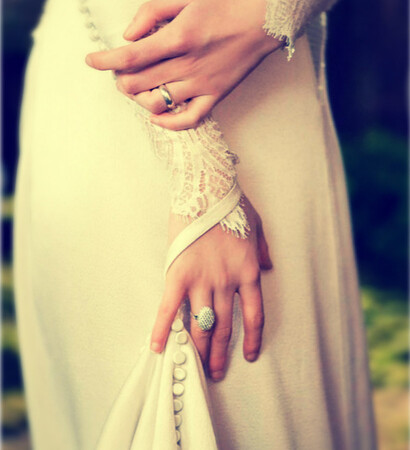 kirsten stewart, bella and ring