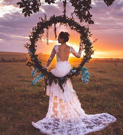 wedding dress, style and girl