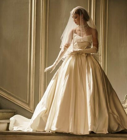 fashion, mode and dress