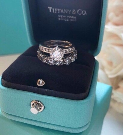 engage, couple and ring