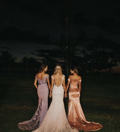 Honolulu, bride and dress