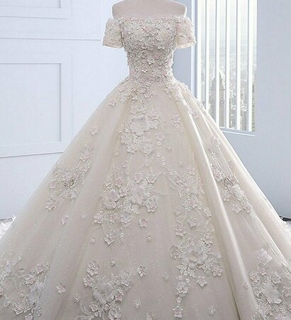 wedding dress and en