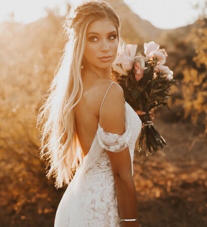 bride, actress and girls