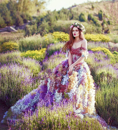 flowers, women and hair