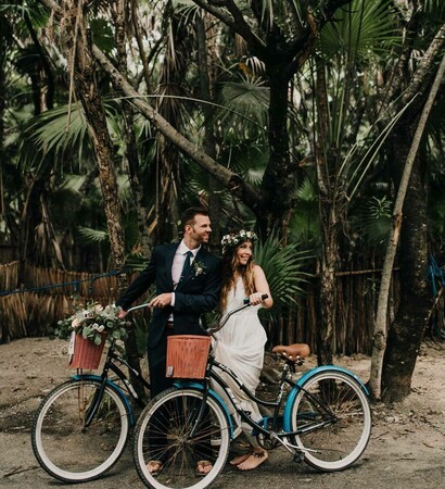 love, mr. and mrs and photo