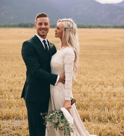 couple, bride and marriage