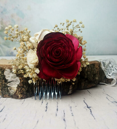 sola flowers hair, gypsophila hair comb and alternative wedding