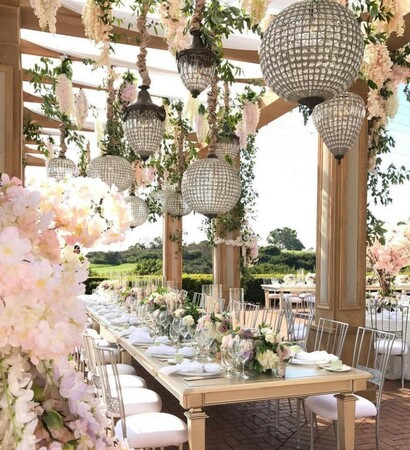 wedding dinner, vintage and flowers