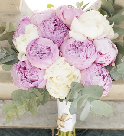 bouquet, pink peonies and pink