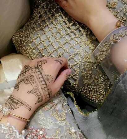luxury luxurious, gold and henna