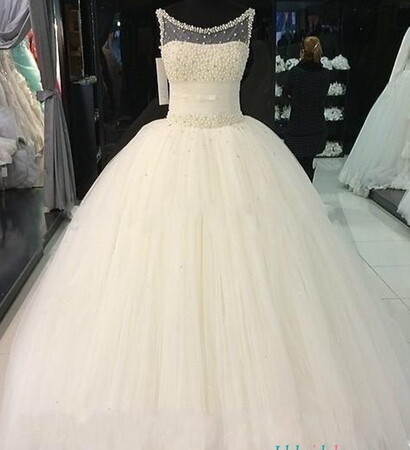 2018 wedding dress trends, beading bridal gown and tulle bridal dress