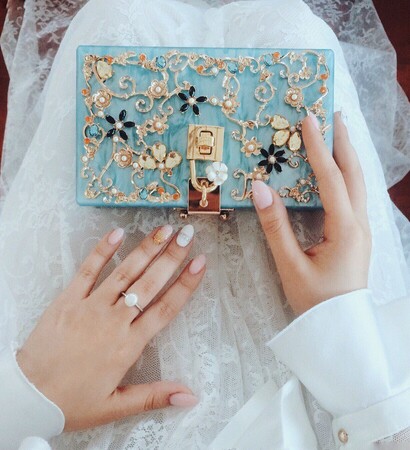 fashion, accessorize and flowers