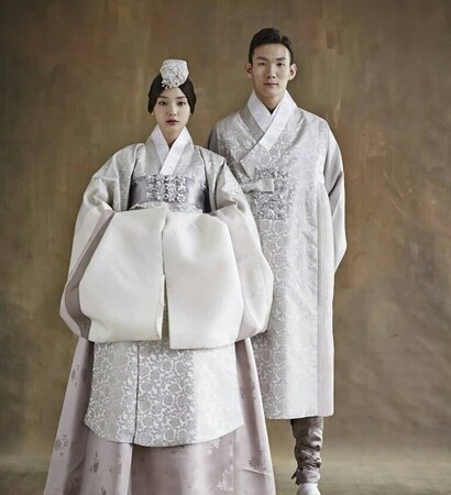 korea and en