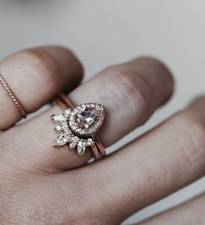 jewel, golden and diamond