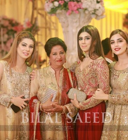 actress, group and dress