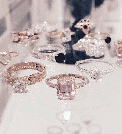 girls, propose and engagement