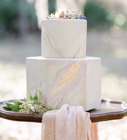 wedding cake and en