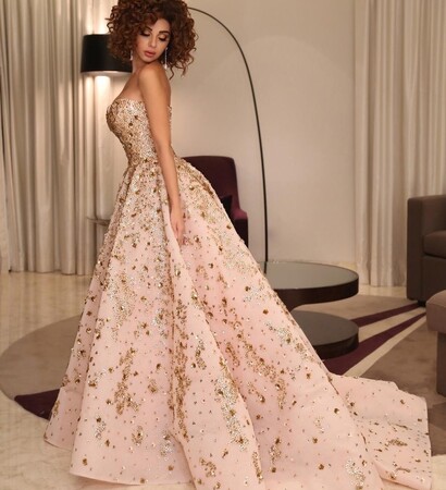 party look, beauty and style