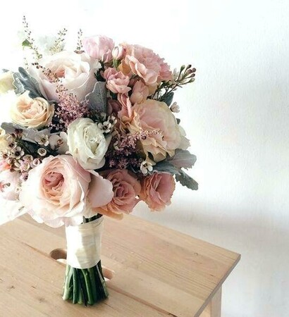 wedding bouquet, blush bouquet and blush wedding bouquet