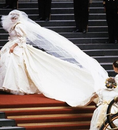 dress, british royalty and fairy tale