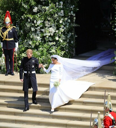 harry and meghan, Givenchy and love