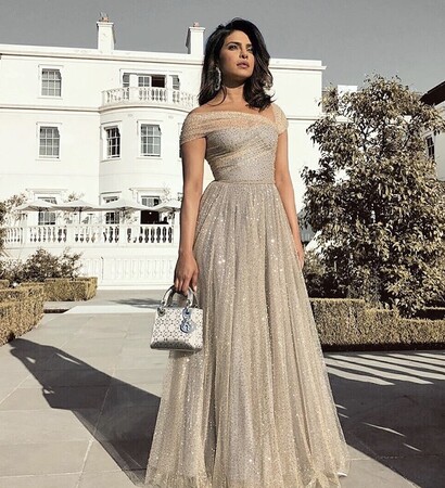 P, pc and dress