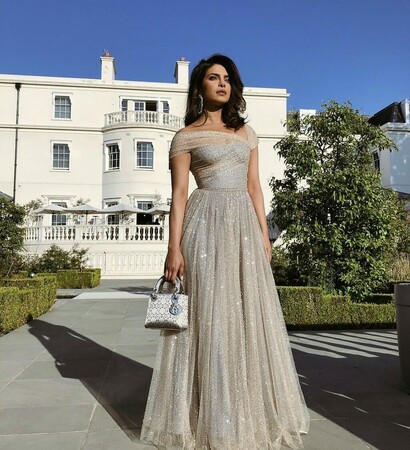 fashion, hollywood and bollywood